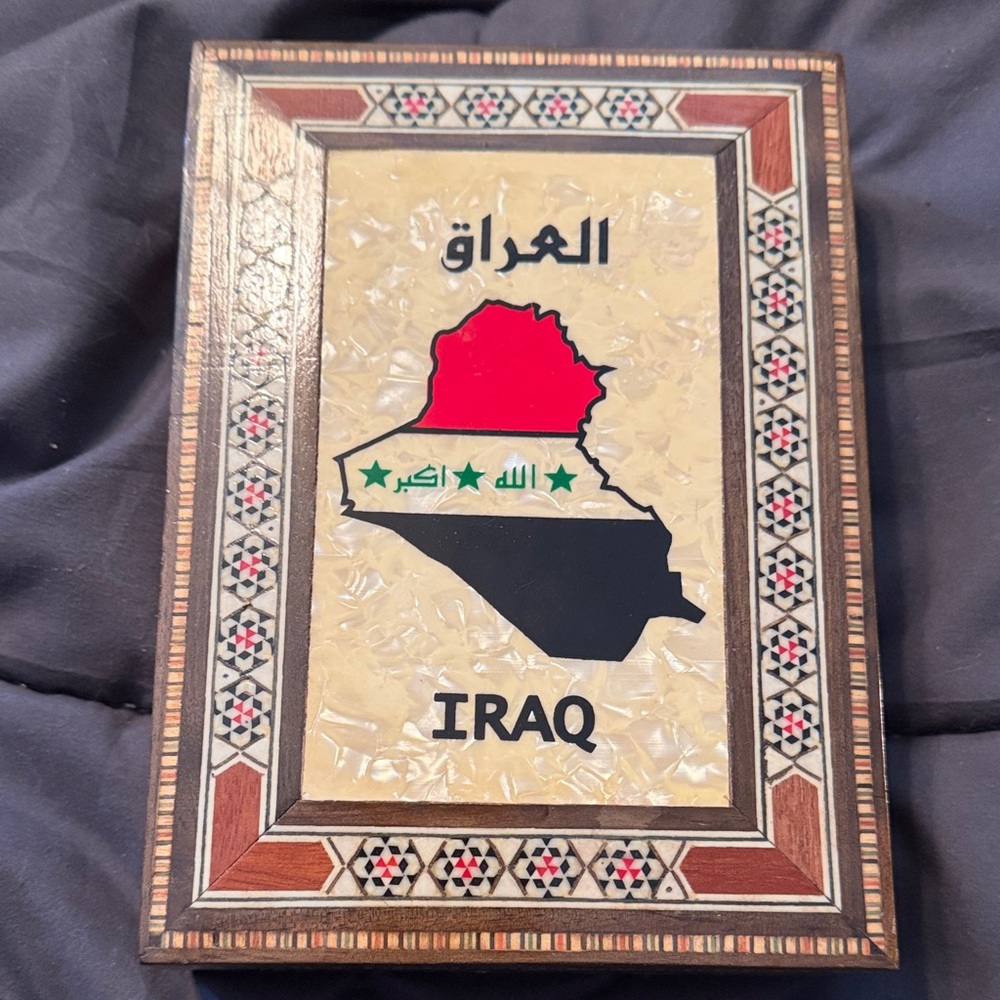 Iraq Flag Inlaid Wooden box- Red, Black, Green, Cream